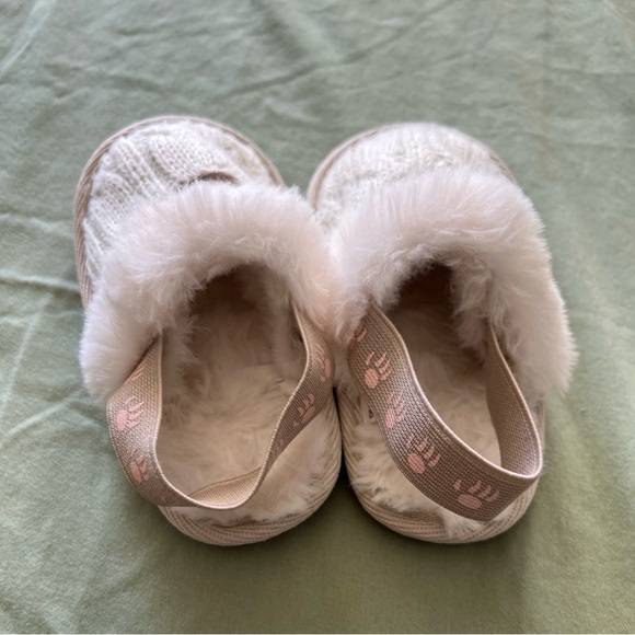 Infant white Bear Paw Faux Fur Lined Slippers Size 6-12 Months - Picture 5 of 8